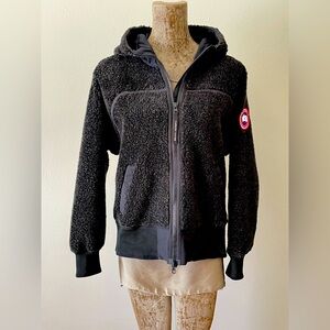 Canada Goose Simcoe (brand new without tags) high pile wool oversized hoodie